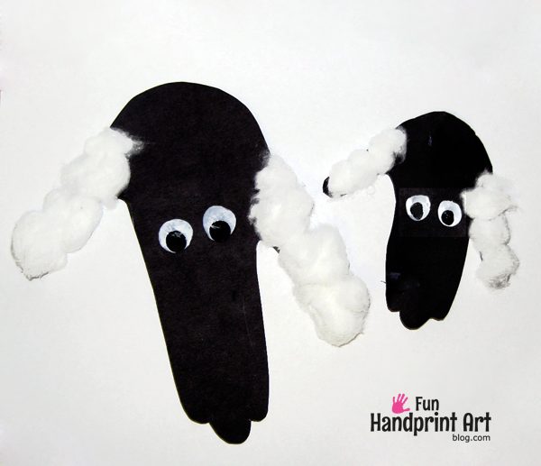 Mommy and Me Craft: Handprint Lambs or Sheep