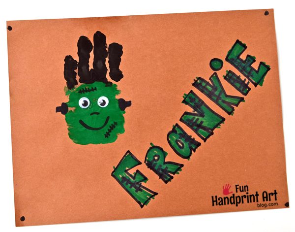 Frankenstein Handprint Craft for Halloween - super cute!