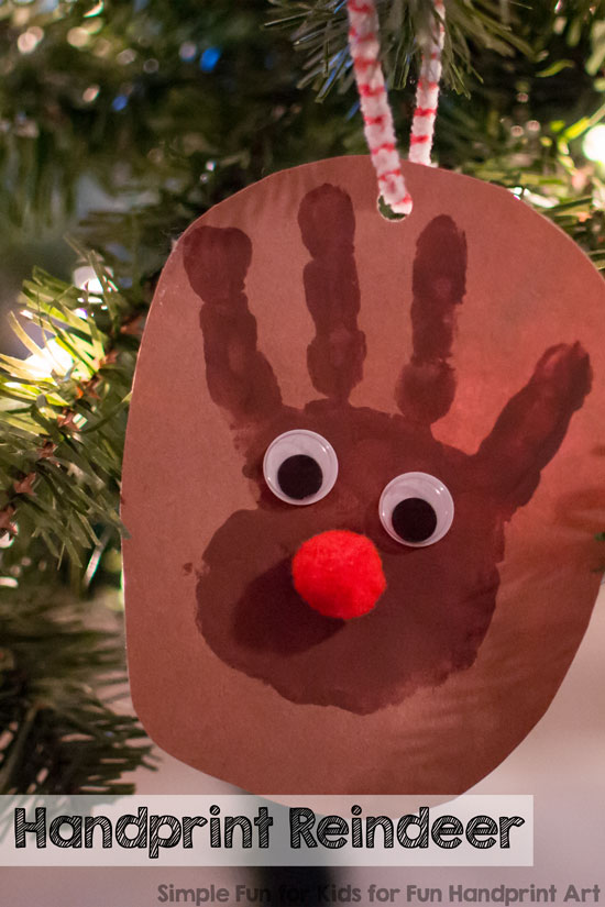 Make a cute and simple Handprint Reindeer Ornament with your toddler or preschooler! Lovely Christmas gift idea from kids.