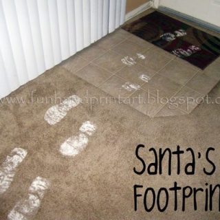 How to make Santa's Snowy Footprints - The Magic of Christmas