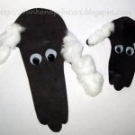 Handprint Lambs - Mommy and Me Craft