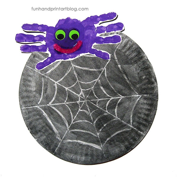 Paper Plate Spider Web Watercolor-Glue Resist Art & Handprint Spider